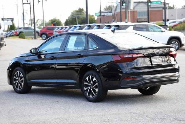 3VW4M7BU7PM010995