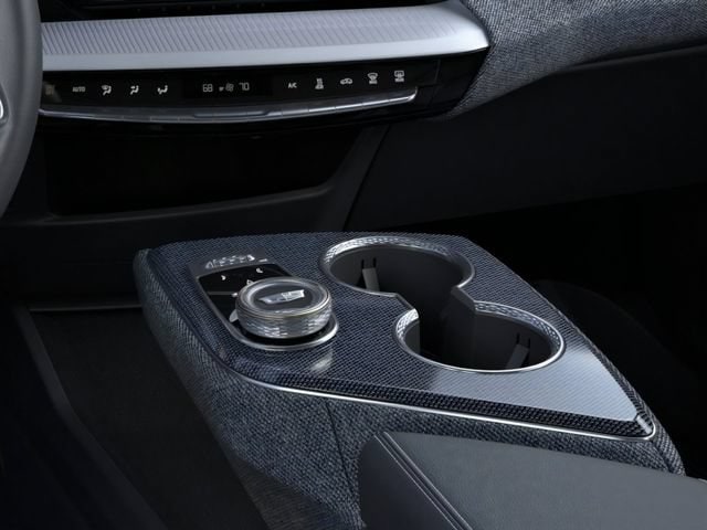 2027 Cadillac OPTIQ Luxury - Photo 23