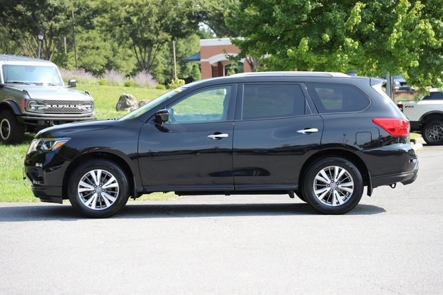 Used 2019 Nissan Pathfinder SV with VIN 5N1DR2MM9KC582001 for sale in Winchester, VA