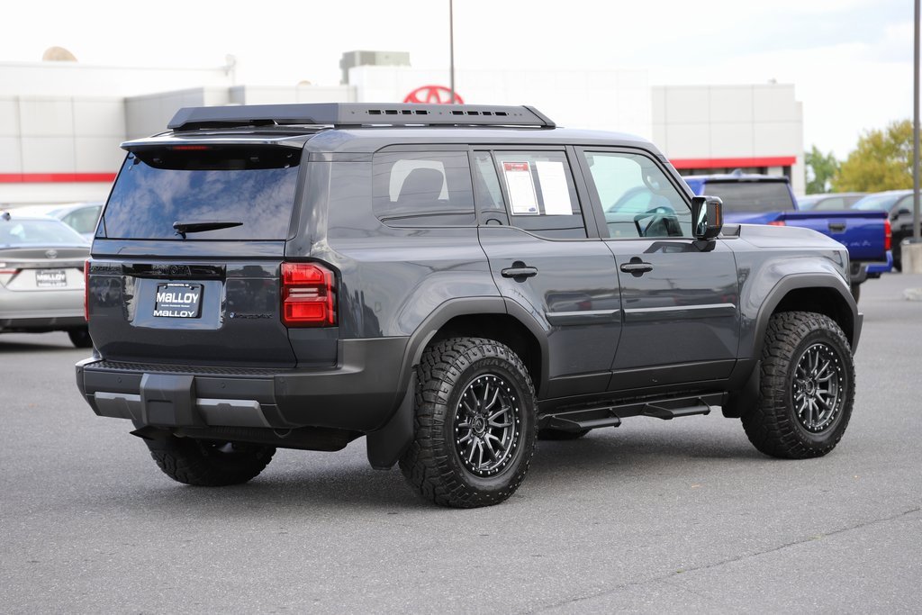2025 Toyota Land Cruiser Base photo 4