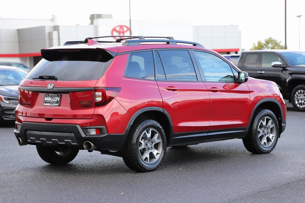 2022 Honda Passport TrailSport photo 2