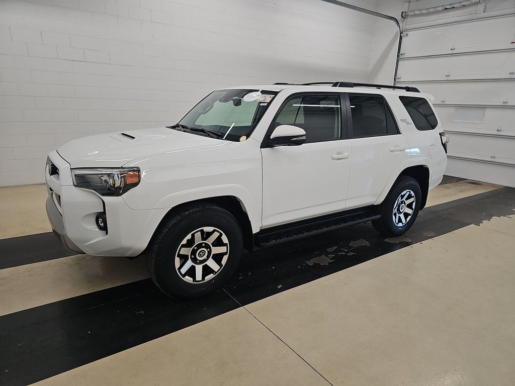 2023 Toyota 4Runner TRD Off-Road Premium 4WD V6's photo
