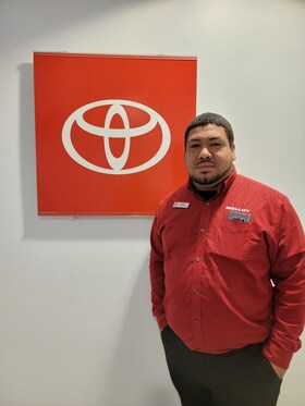 Staff member Jeff Viera from ID_d9ec179ba6ad