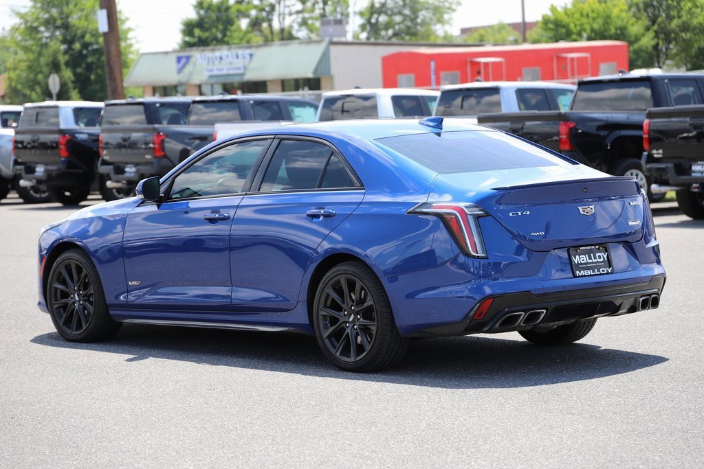 2020 Cadillac CT4 photo 2