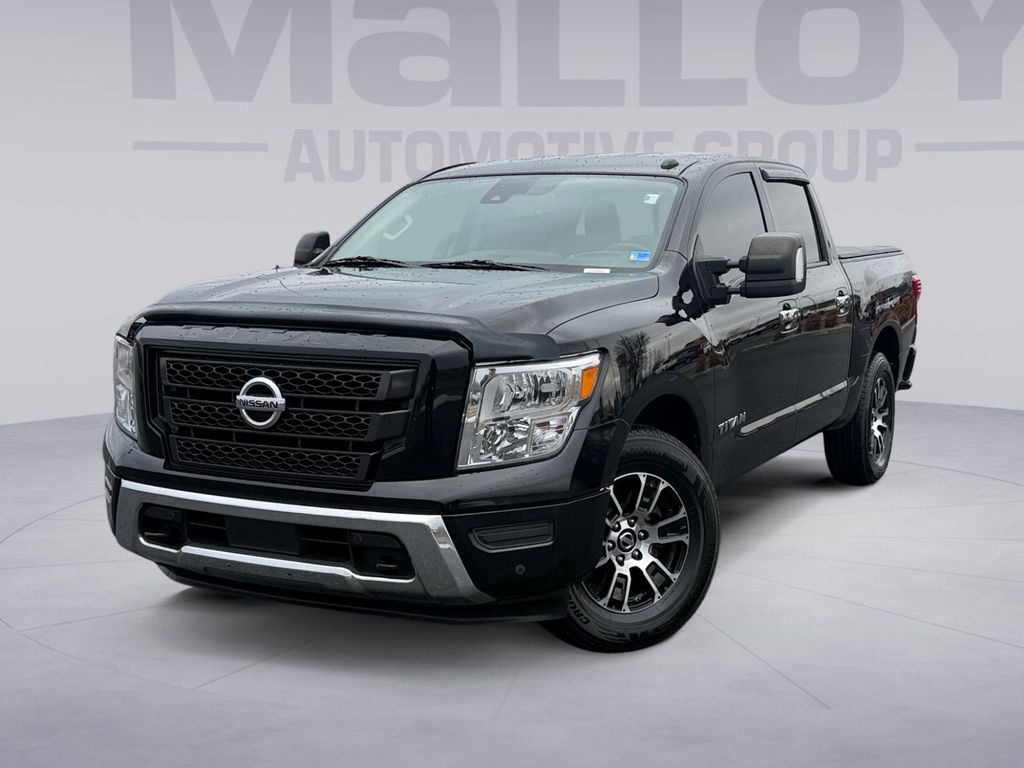 2021 Nissan Titan SV