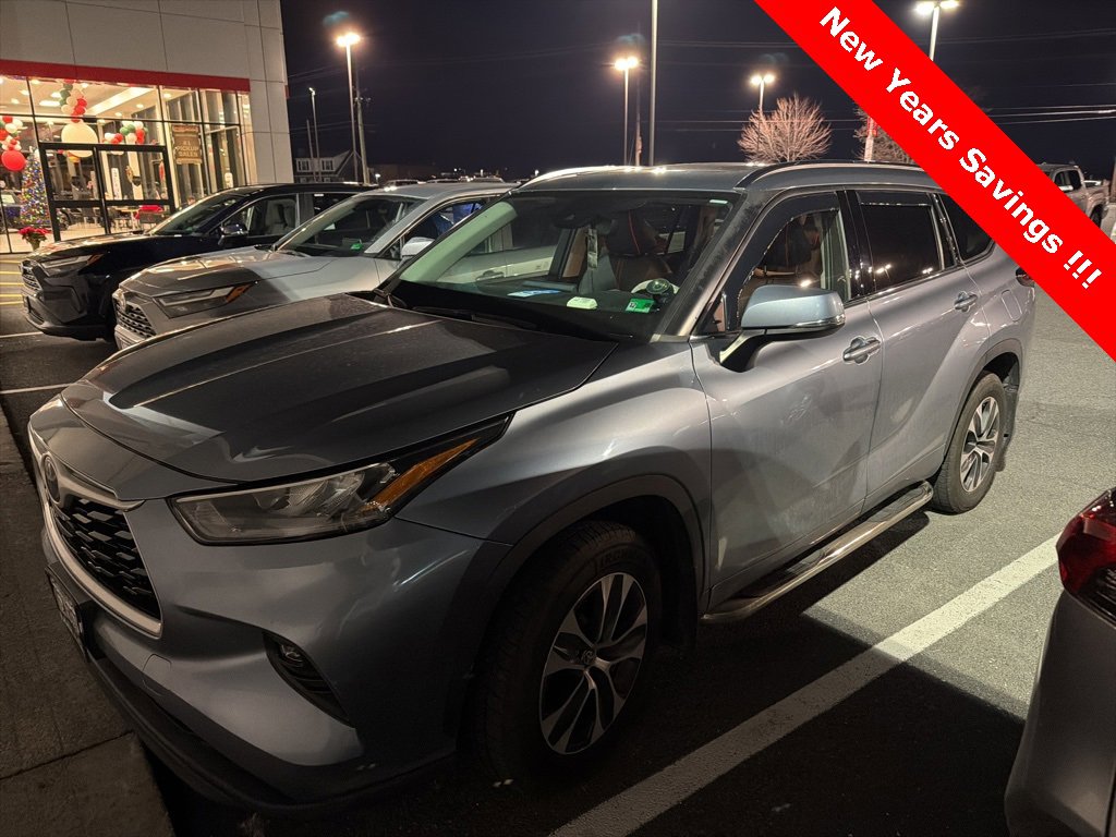 2020 Toyota Highlander XLE's photo