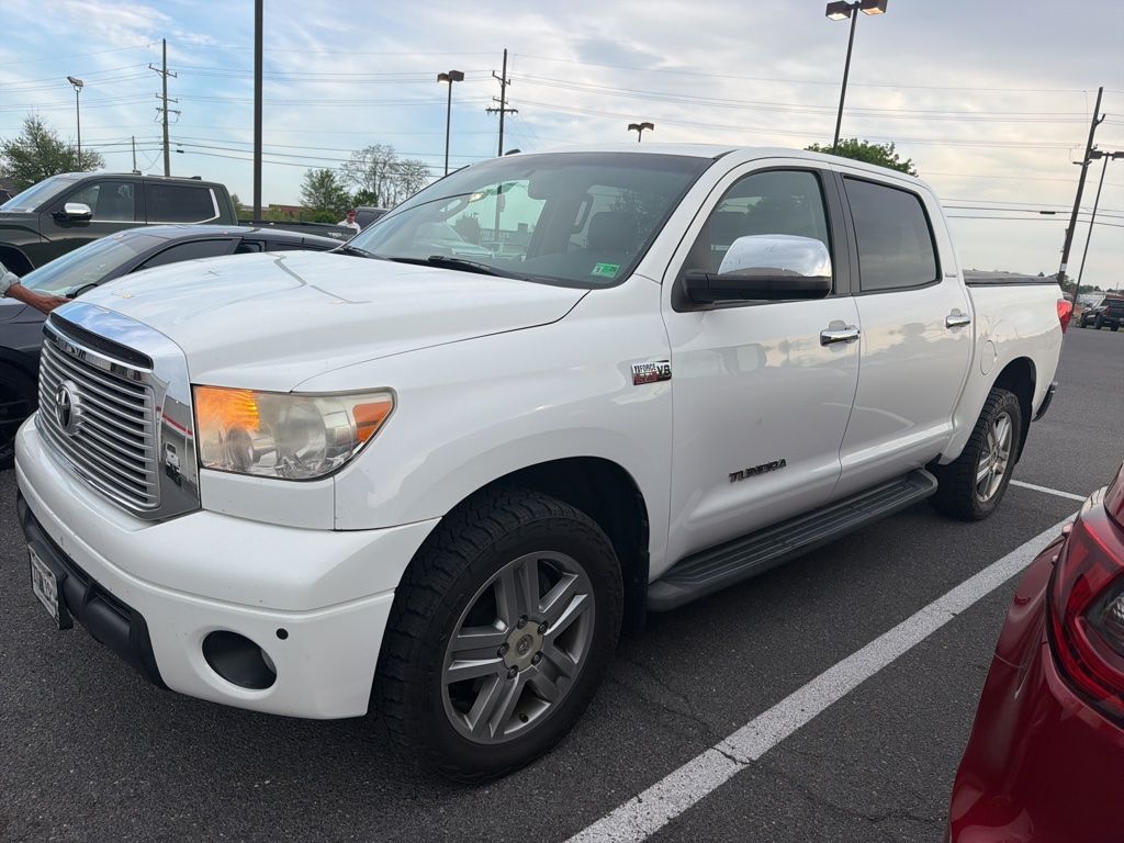 2013 Toyota Tundra 5.7 Auto 4WD Limited Crew Max's photo
