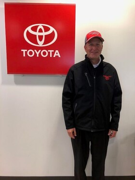 Staff member Tom Shields from ID_d9ec179ba6ad