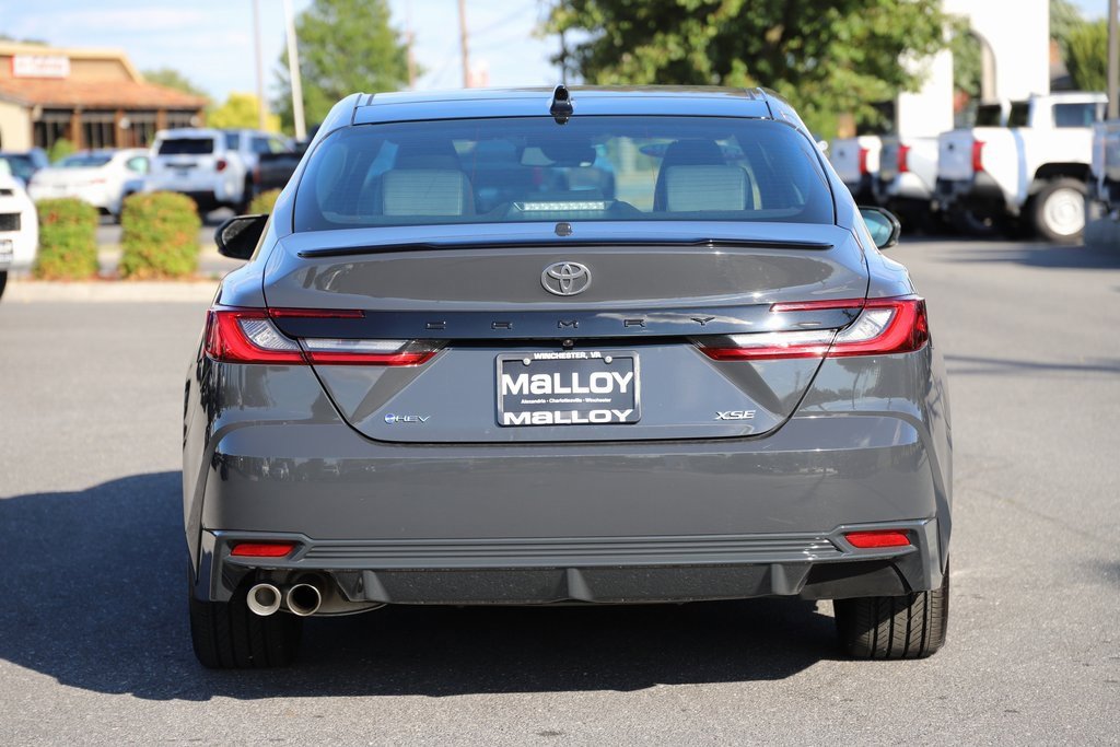 2025 Toyota Camry XSE photo 3