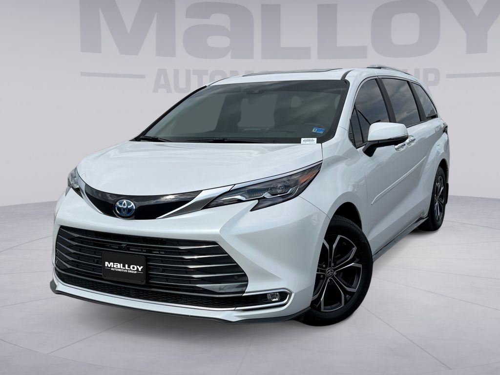 2025 Toyota Sienna