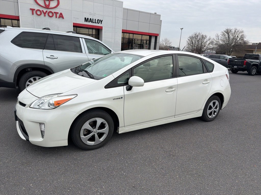 2012 Toyota Prius Four's photo