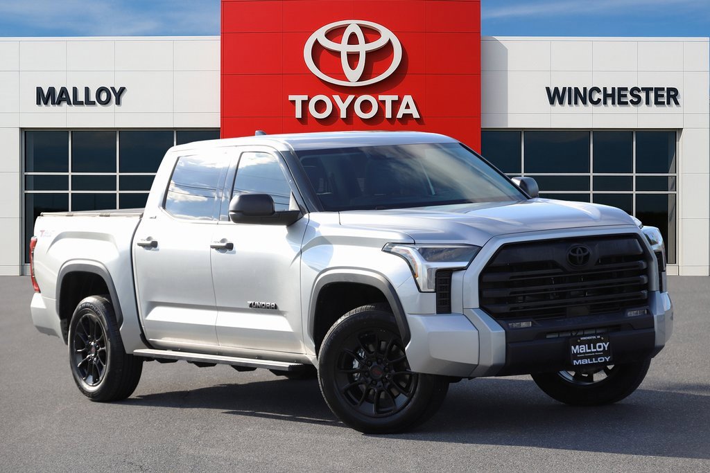 2023 Toyota Tundra SR5's photo