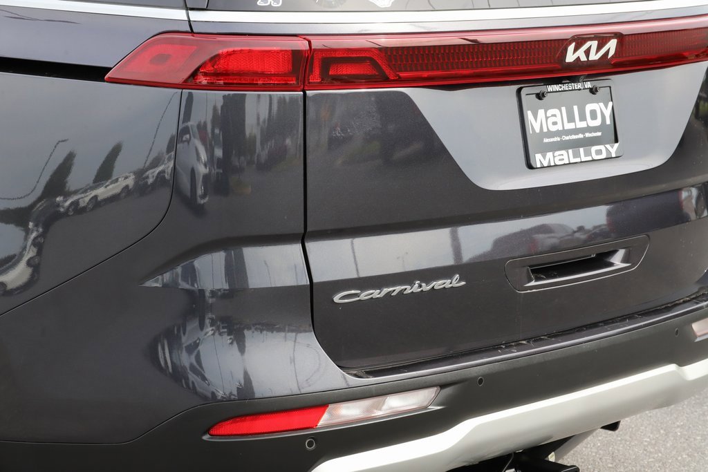 2022 Kia Carnival LXS photo 6