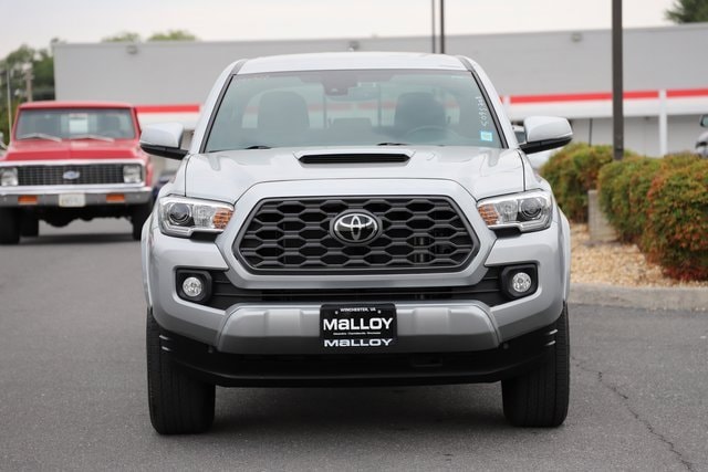 Used 2022 Toyota Tacoma TRD Sport with VIN 3TMDZ5BNXNM129848 for sale in Winchester, VA