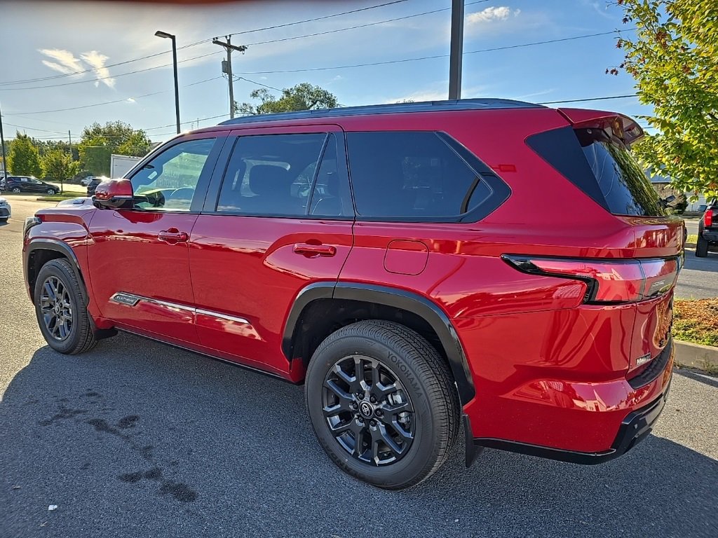 2025 Toyota Sequoia Platinum photo 3