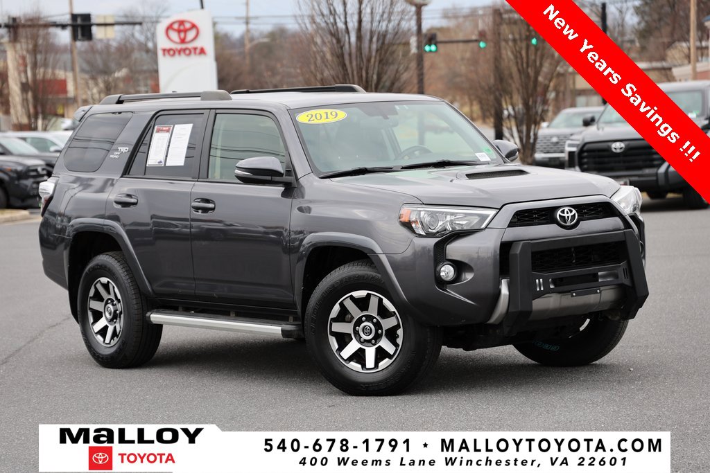 2019 Toyota 4Runner TRD Off-Road Premium's photo
