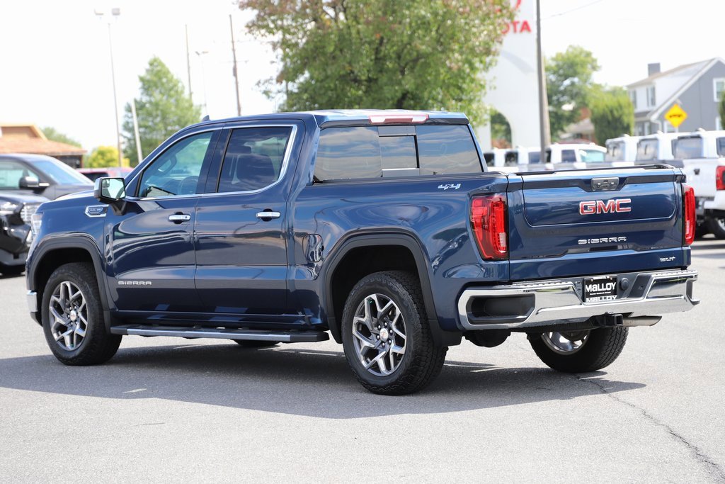 2022 Gmc Sierra 1500 SLT photo 2