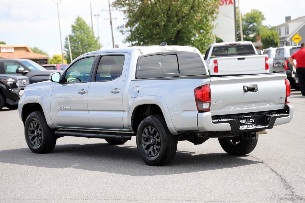 2023 Toyota Tacoma SR5 photo 2