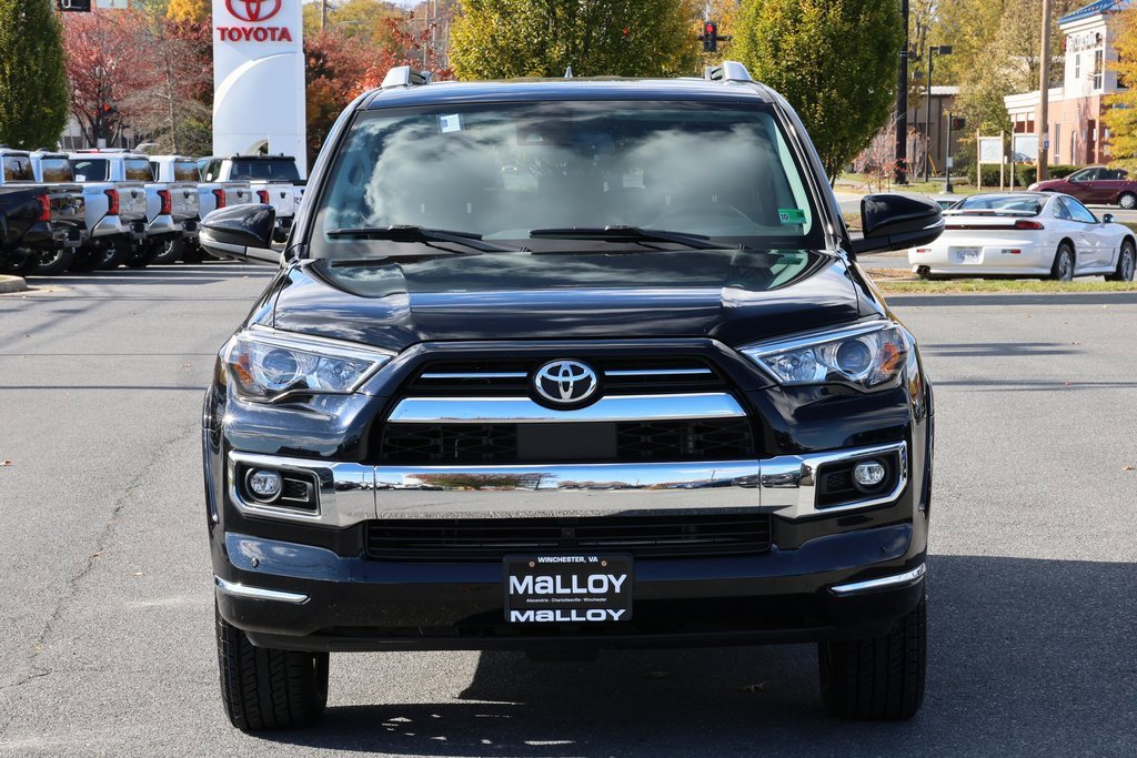 2023 Toyota 4Runner Limited photo 3
