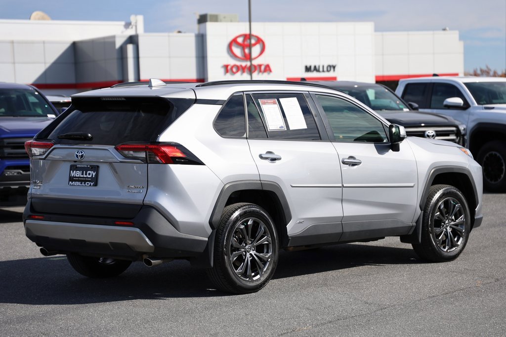 2024 Toyota RAV4 Hybrid Limited photo 2