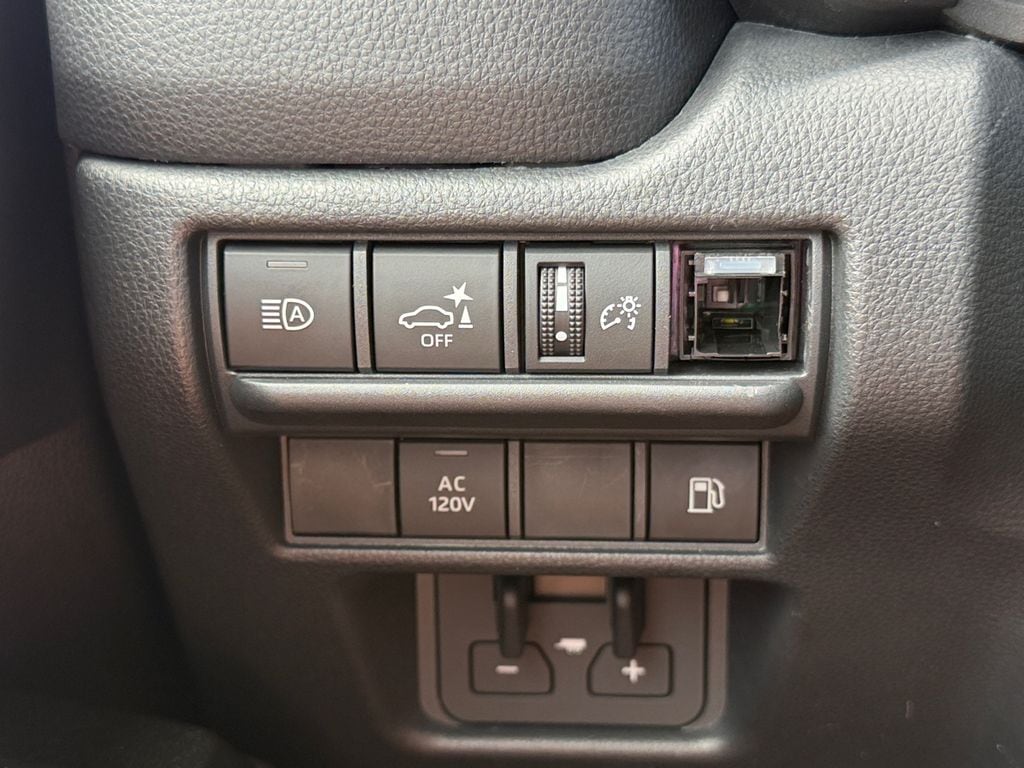 2025 Toyota Land Cruiser 22