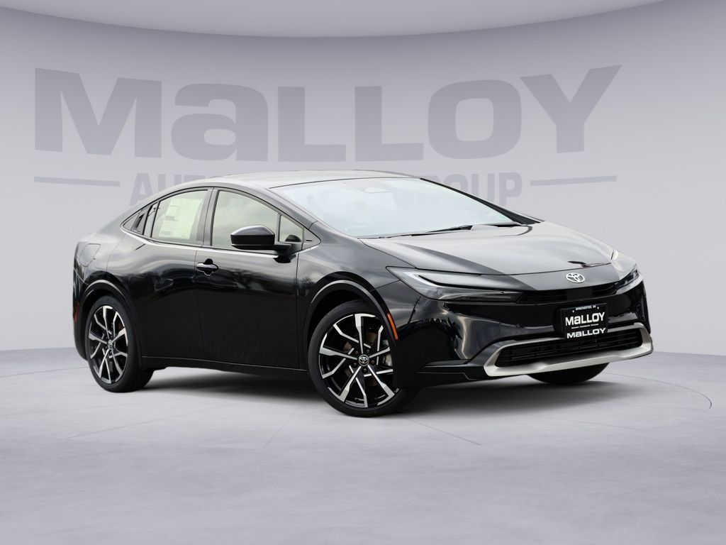 2026 Toyota Prius XSE's photo