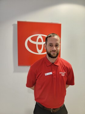 Staff member Kyle Phillips from ID_d9ec179ba6ad