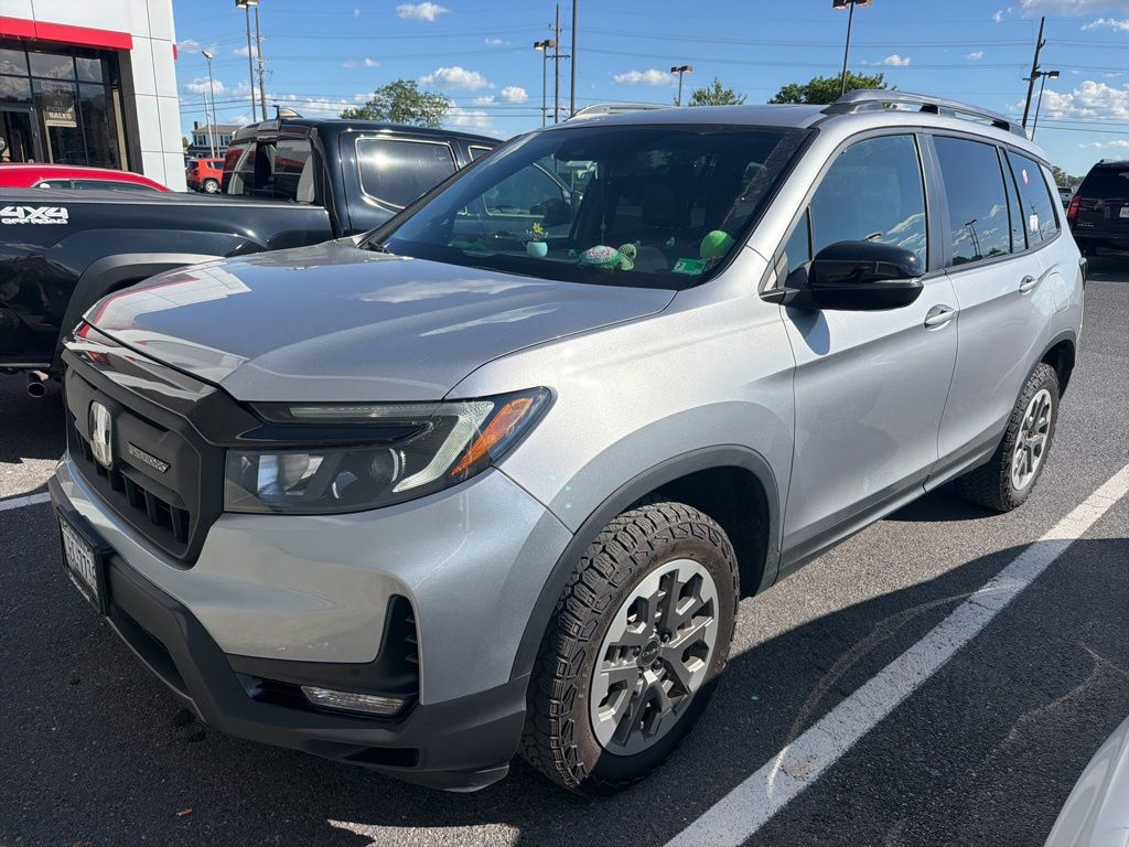 2024 Honda Passport 3.5 TrailSport 4WD Auto's photo