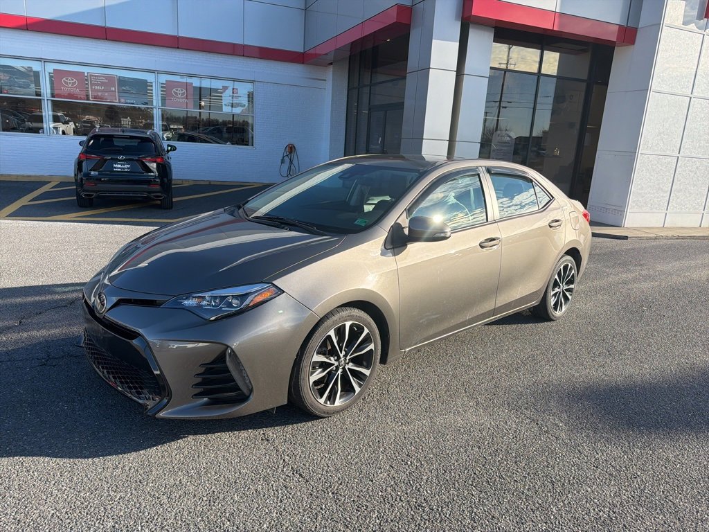 2019 Toyota Corolla SE's photo