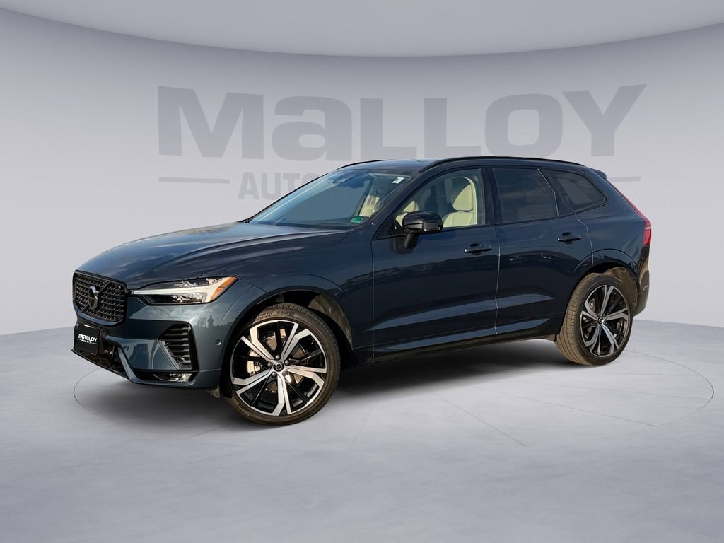 2024 Volvo XC60 Ultimate's photo