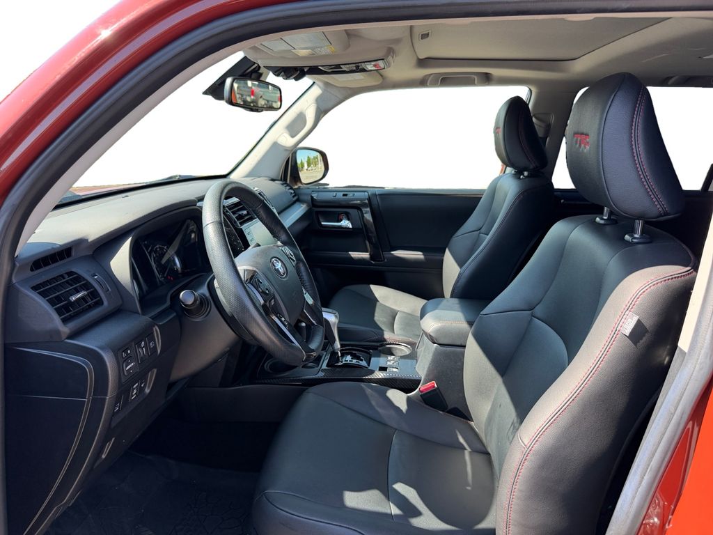2024 Toyota 4Runner TRD Pro - Photo 10