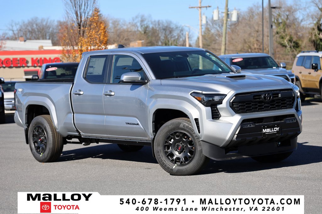 2025 Toyota Tacoma TRD Sport's photo