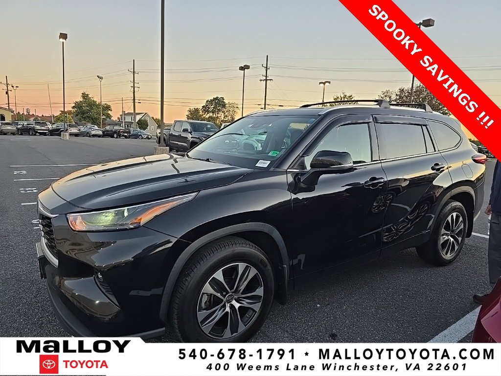 2022 Toyota Highlander SUV  2022 Toyota Highlander SUV