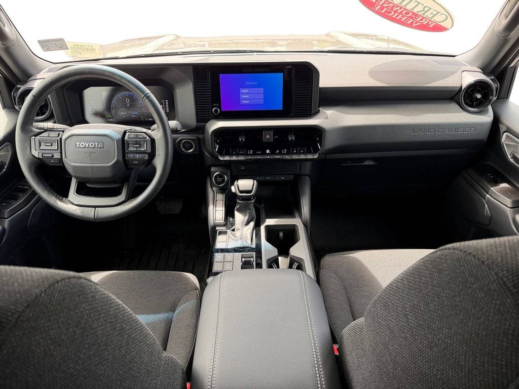 2025 Toyota Land Cruiser 12