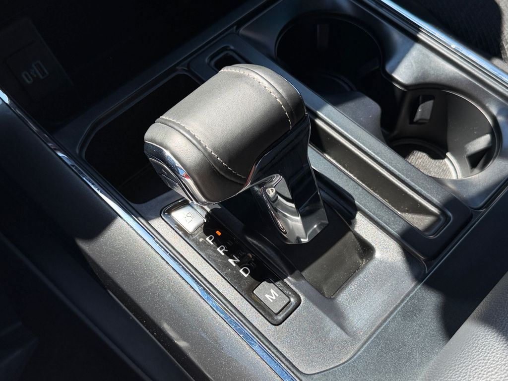 2022 Ford F-150 XLT - Photo 28
