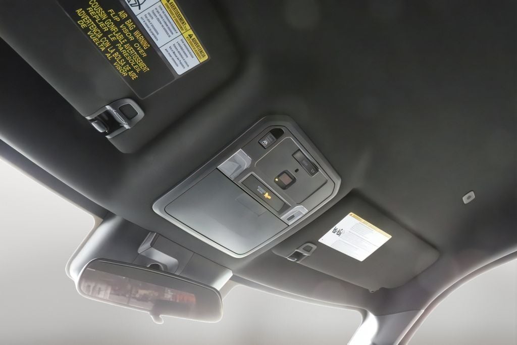 2025 Toyota Tundra SR5 - Photo 12