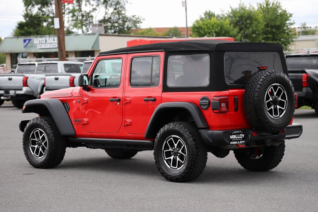 2024 Jeep Wrangler Rubicon photo 2