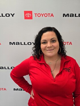 Staff member Elizabeth Lunsford from ID_a7779d0ef129