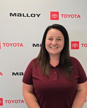 Staff member Sierra Miller from ID_a7779d0ef129