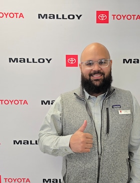 Staff member Dustin Pierce from ID_326ba81e3c3f