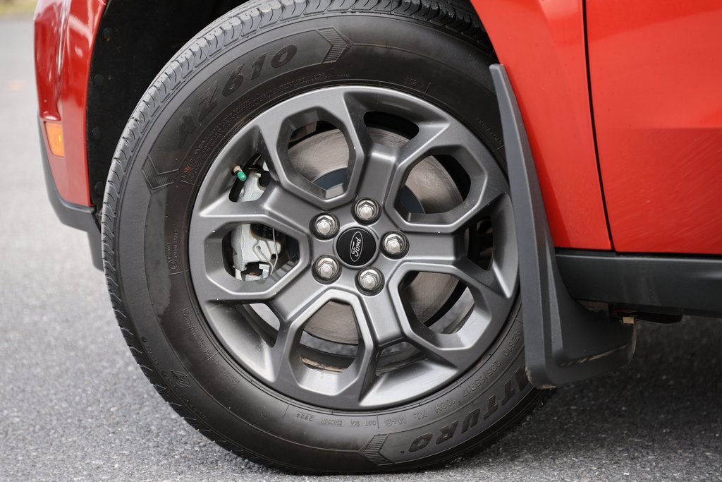 2022 Ford Maverick XLT photo 3