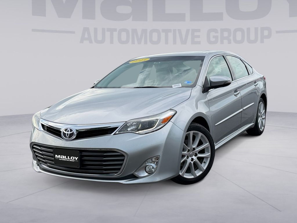 Celestial Silver 2015 Toyota Avalon Sedan Front-Wheel Drive 6-Speed Automatic