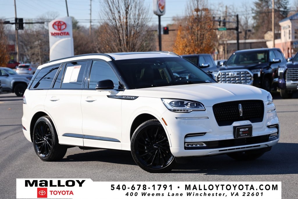 2024 Lincoln Aviator Reserve's photo