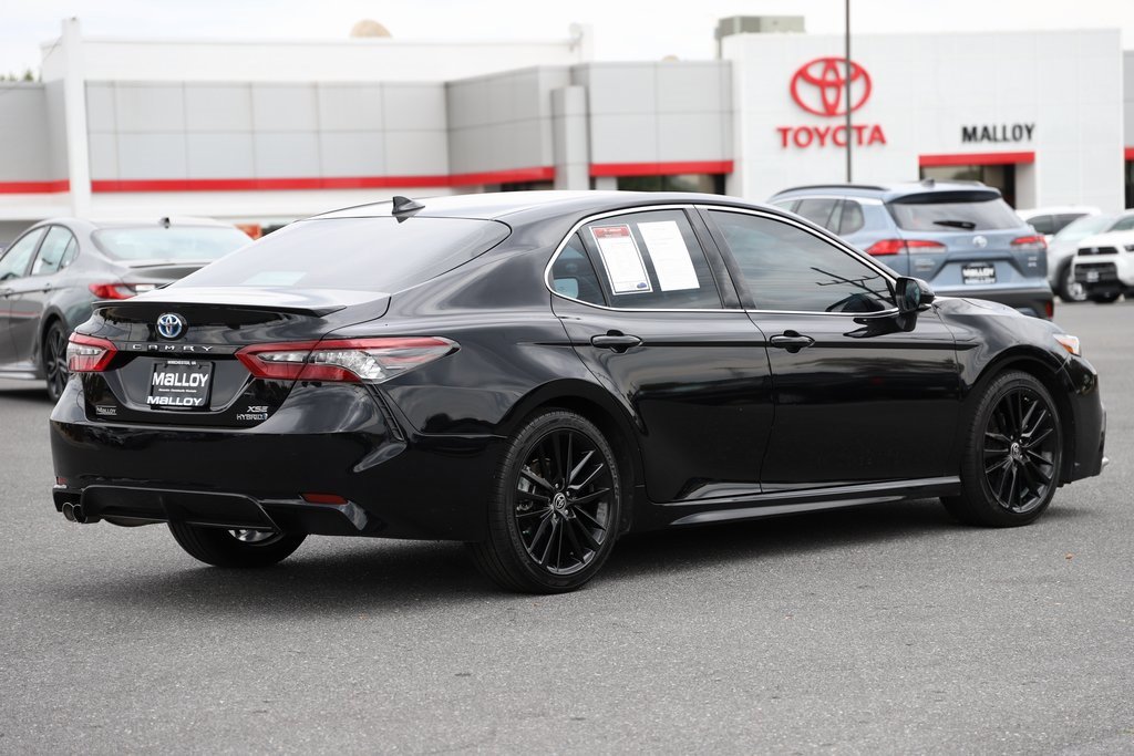 2022 Toyota Camry Hybrid XSE photo 4