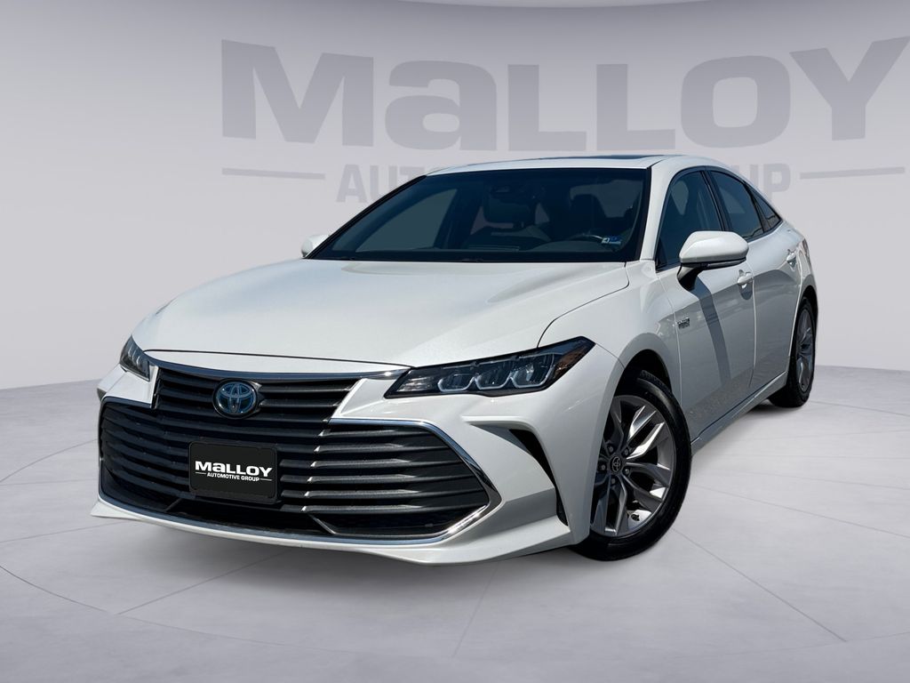 2020 Toyota Avalon XLE