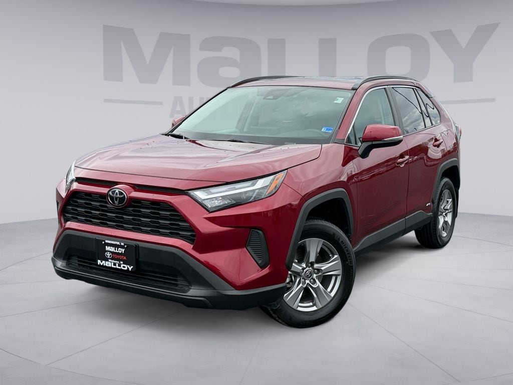 2025 Toyota RAV4 Hybrid XLE AWD