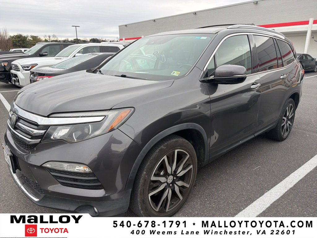 2016 Honda Pilot Touring's photo