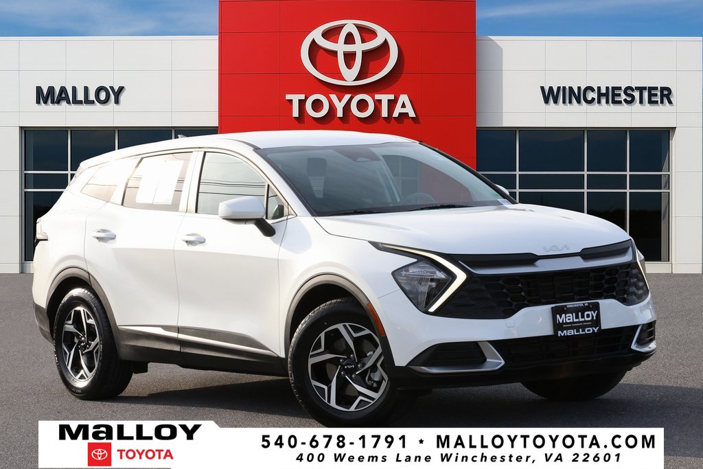 2023 Kia Sportage LX's photo