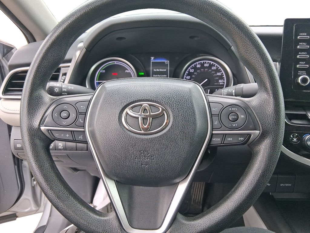 2022 Toyota Camry LE - Photo 13