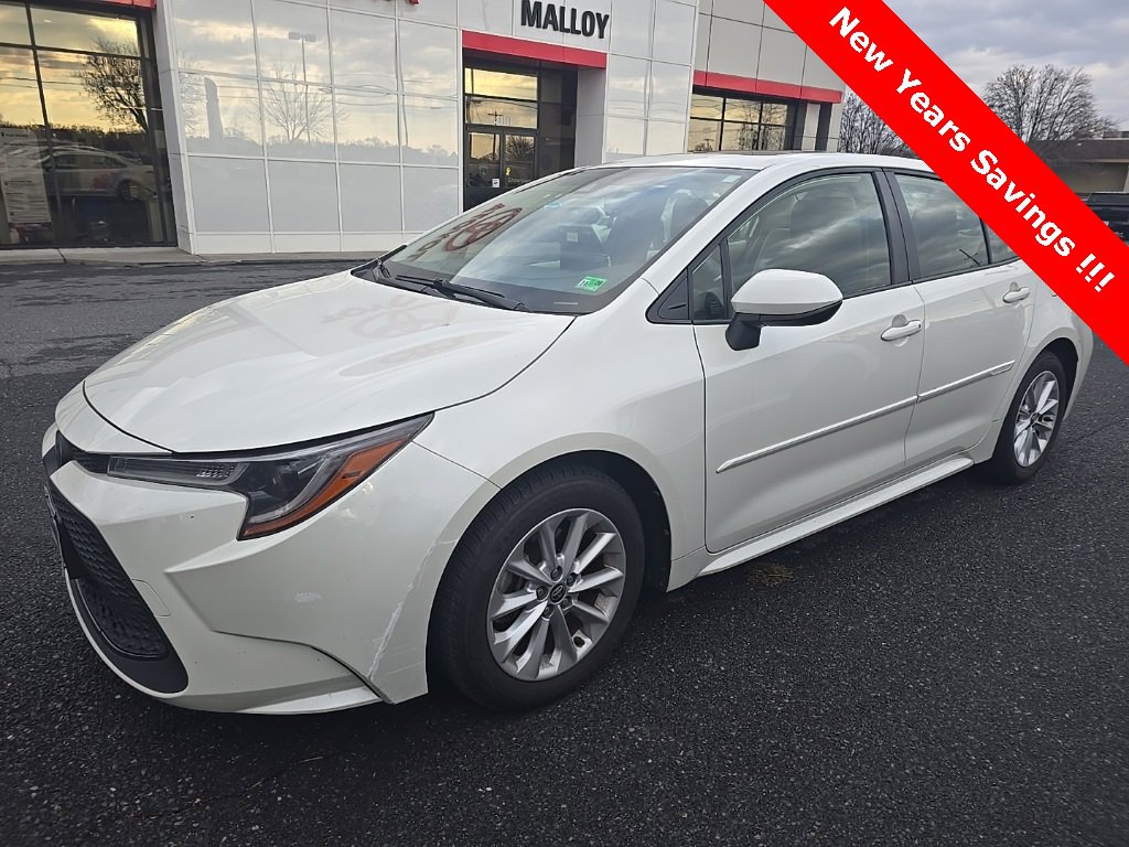 2020 Toyota Corolla LE's photo